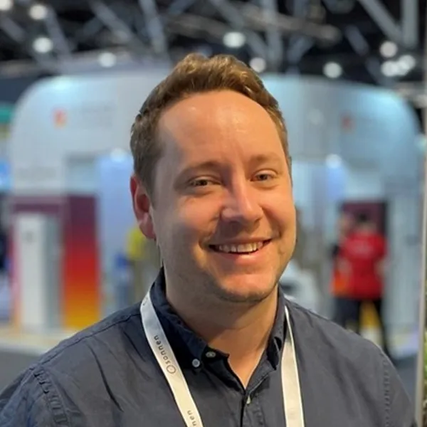 Adam Bertino – Emerald